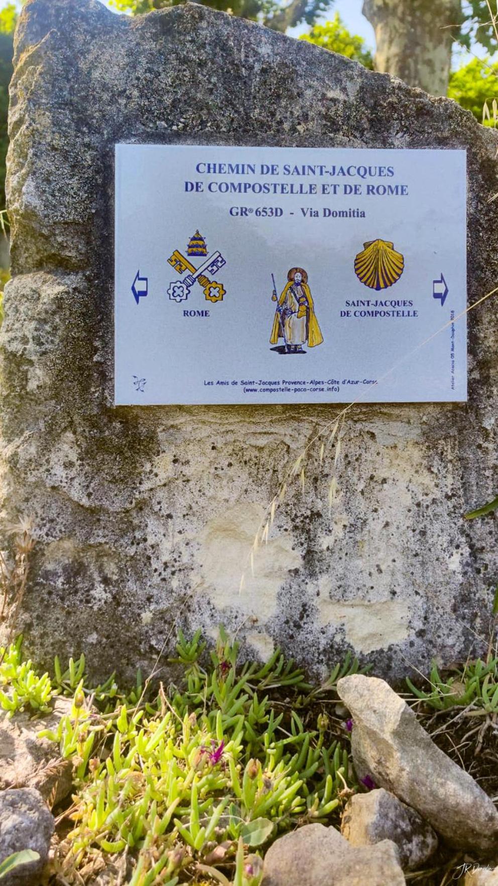 Studio Dans Le Luberon Cereste ภายนอก รูปภาพ